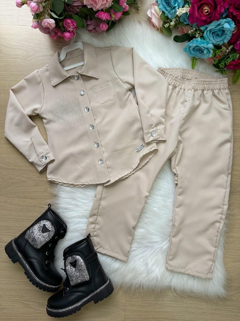 Conjunto Blogueirinha Maiza Off