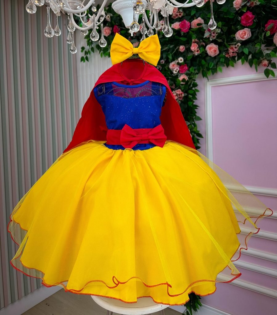 Fantasia Princesa Belli Branca de Neve Modelo 2