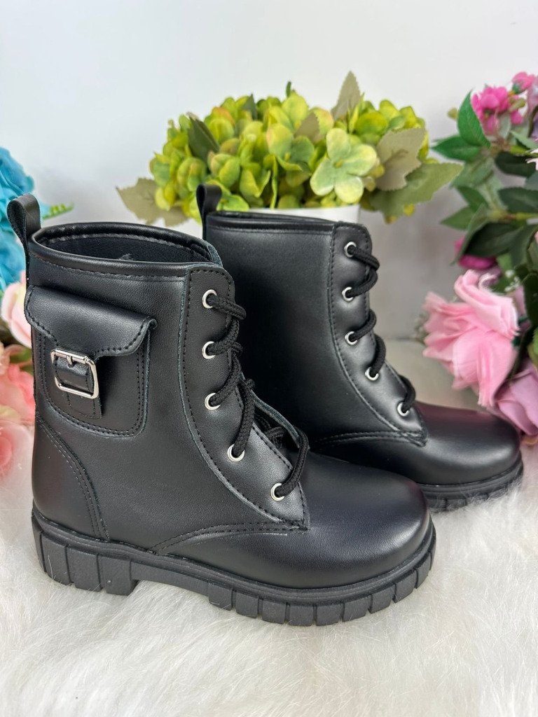 Bota Nilqi Bolso Preto