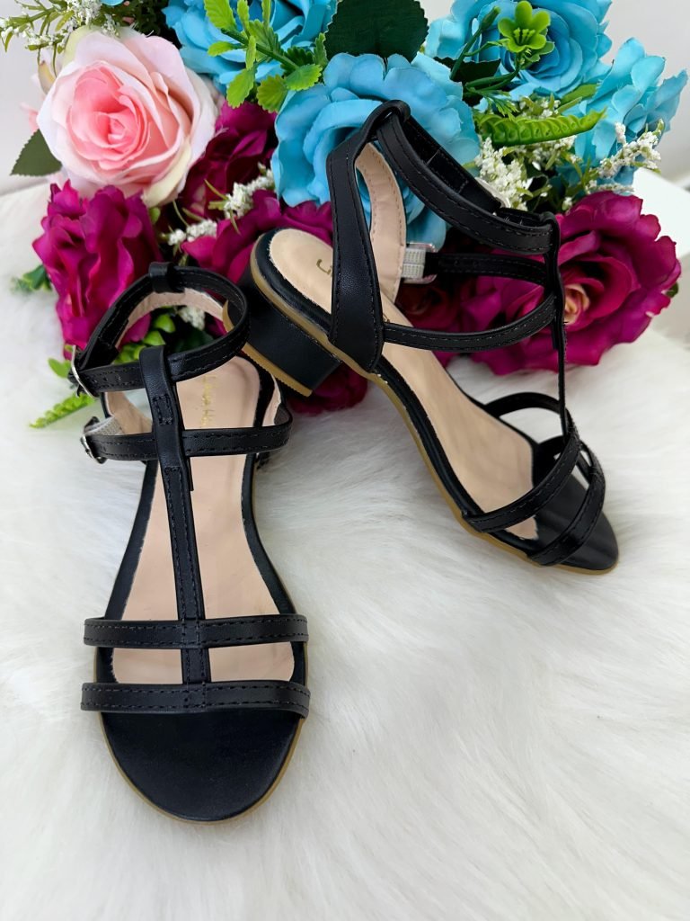 Sandalia Flor Di Mila Mariana Preto